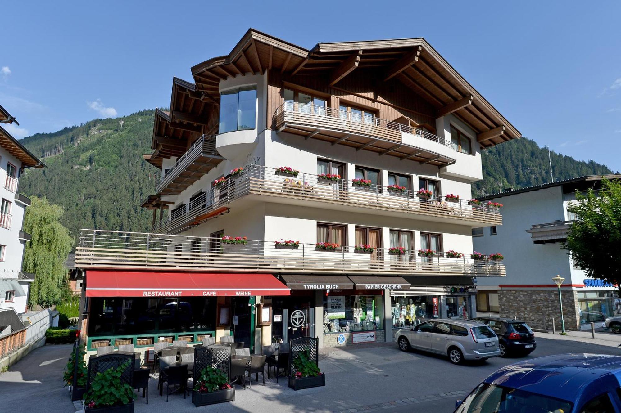 Hotel Garni Jennewein Mayrhofen Phòng bức ảnh